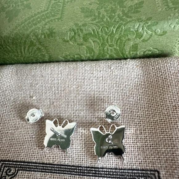 Gucci .925 🦋 Stud Earrings